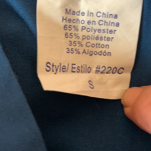 Spectrum Blue Scrub Tops Size Small Worn Once - Picture 5 of 5